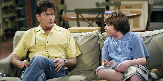 14:20: Two and a Half Men (S5 E11) (S5) | MAX | 12/30 2025