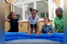 Go Green with the Grimwades: 2