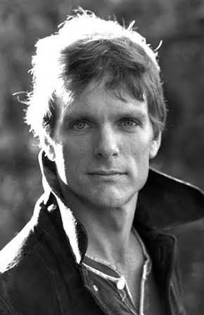 Keir Dullea as 