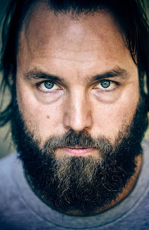 Isaak Dentler as 