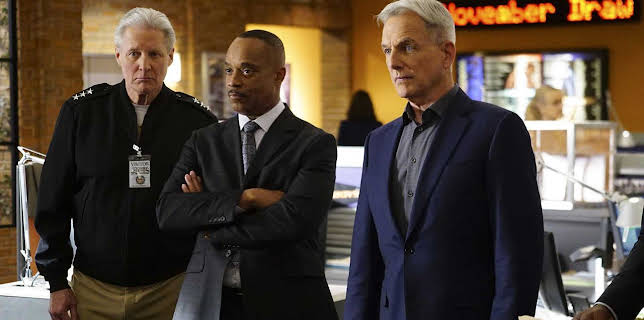 8:00 PM: NCIS (S14 E20) (S14) | 5 USA | 11/11 2025