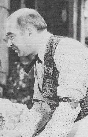 Paul Porcasi as 