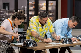 Flavortown Food Fight: No Utensils Day