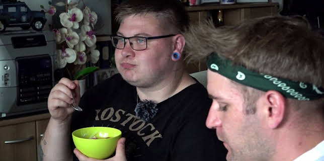 16:05: Hartz und herzlich - Tag für Tag Rostock (S13 E25) (S13) | RTL 2 | 2/9 2026