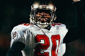 Raise The Flags: 50 Years of Buccaneers Football: Captain of the Ship
