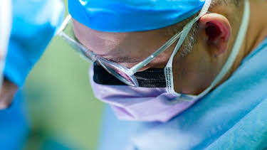 10:00 PM: Surgeons: A Matter of Life or Death (S1 E4) (S1) | Channel 5 | 6/24 2026