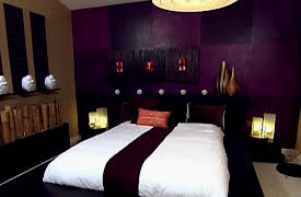 Color Splash: Contemporary Asian Bedroom