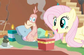 My Little Pony - vänskap är magisk: En fågel i hoven