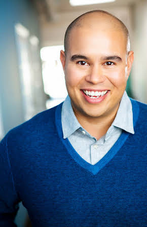 Tom Michelsen as 