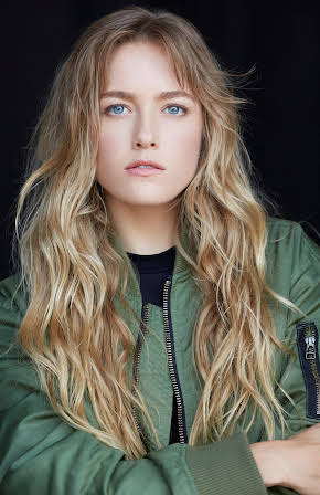 Madison Lawlor as Krissy