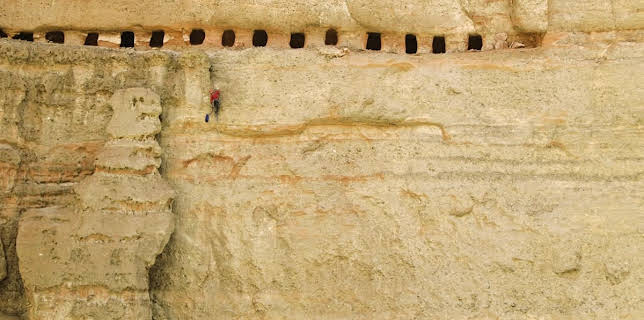 11:00 PM: The Unxplained With William Shatner | History | 1/8 2026