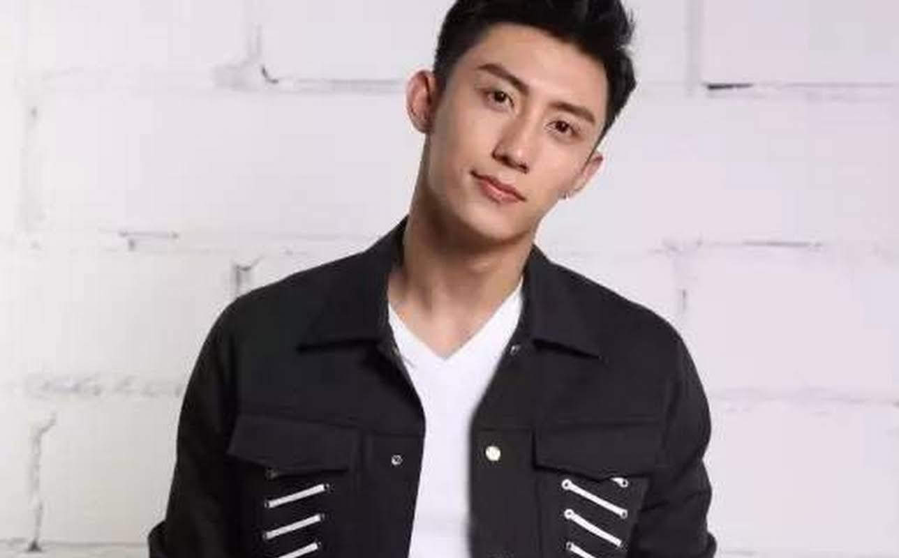 Huang Jingyu