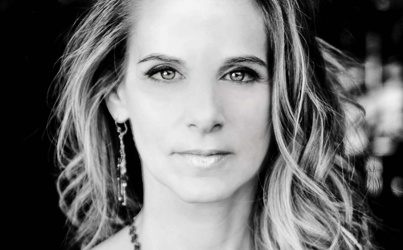 Andrea Doven