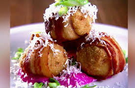 Unique Eats: Hand-Held Eats