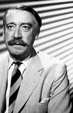 Michael Trubshawe como Weaver