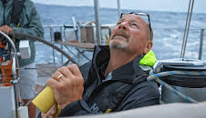 Över Atlanten (S10 E2)