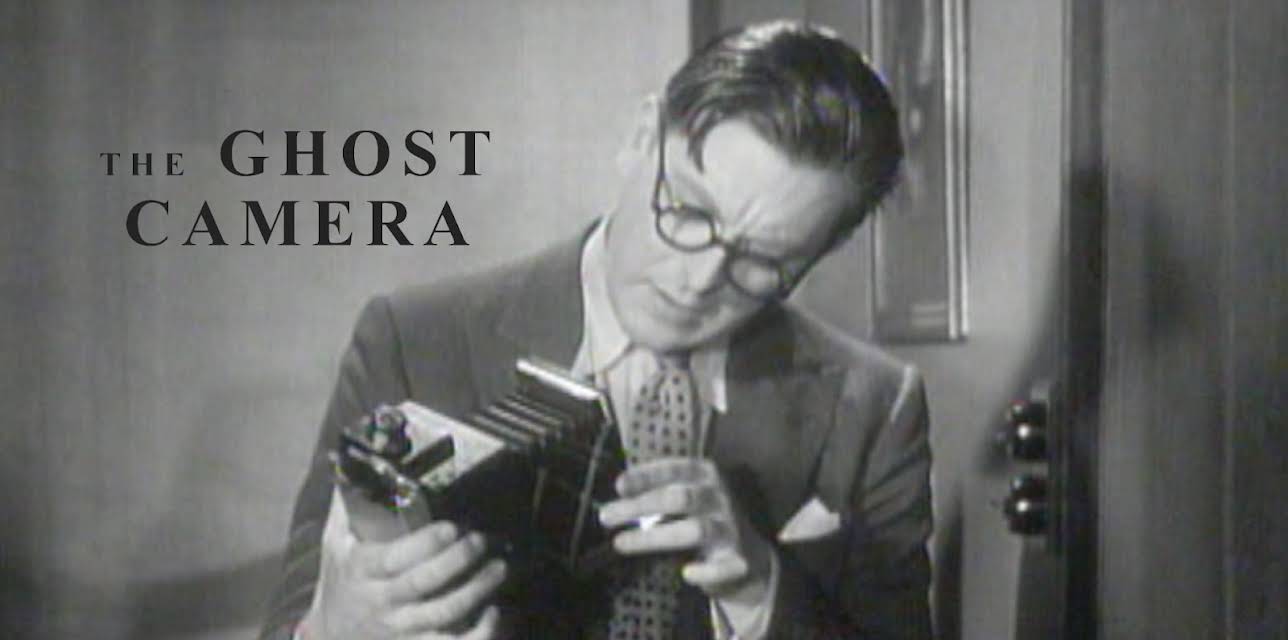 The Ghost Camera (1933)