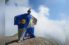 Ultimate Rush Season 1: Wingsuit