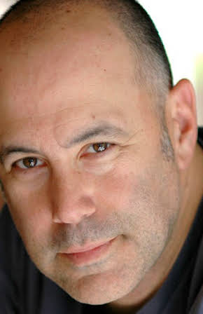 Jason Singer as 