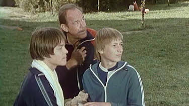 09:30: Familie Neumann (5) | MDR Fernsehen | 4/11 2026