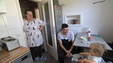 17:05: Hartz Rot Gold (S3 E74) (S3) | RTL 2 | 8/13 2026