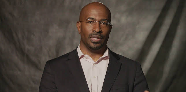 08:30: Robert Kirkman's Secret History of Comics | ProSieben Maxx | 12/30 2025