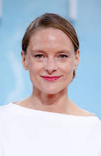 Anne Ratte-Polle som 