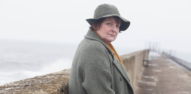 22:00: Vera (S5 E1) (S5) | VOX | 11/29 2025