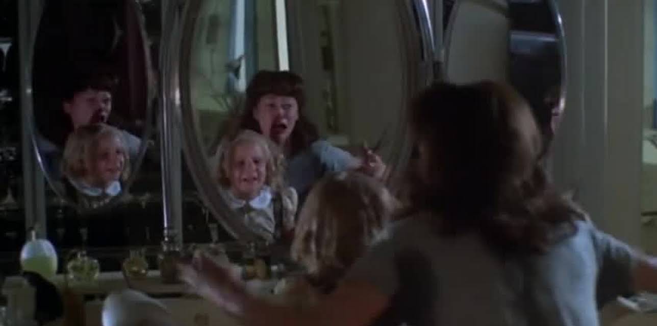 Mommie Dearest (1981)