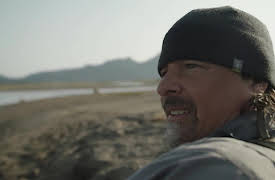 The Tracker's Diary: Bears of Katmai: The Wolf and The Storm