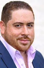 Victor Cruz como Fernando