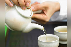 Food, Science, and the Human Body: The Roots of Tea