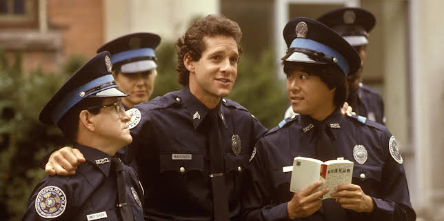 21:00: Politiskolen 3 - tilbage på anstalten | Viasat 4 | 3/10 2026