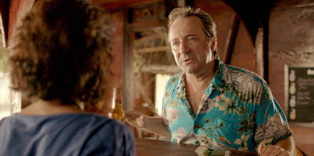 02:10: Mord i paradis (S2 E6) (S2) | TVNorge | 2/13 2026