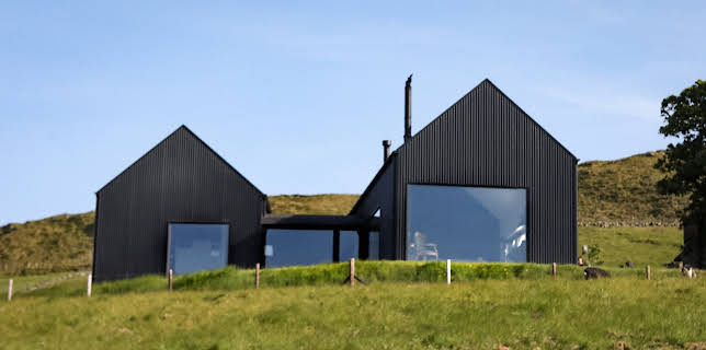 19:50: Absolutt fabelaktige hjem: Liguria og Nord-Irland | NRK 2 | 11/22 2025