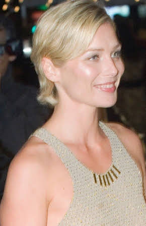 Stefanie von Pfetten as 