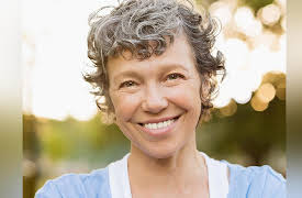 Outsmart Yourself: Brain-Based Strategies to a Better You: Happy Brains Are Smart Brains