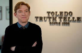 The Paper: NBC Edition S1: Pilot