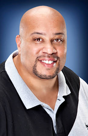 Frederick Douglas Plunkett Jr. as Walter