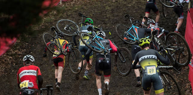 06:45: Cykelcross Världscupen Tabor | Eurosport | 12/10 2025