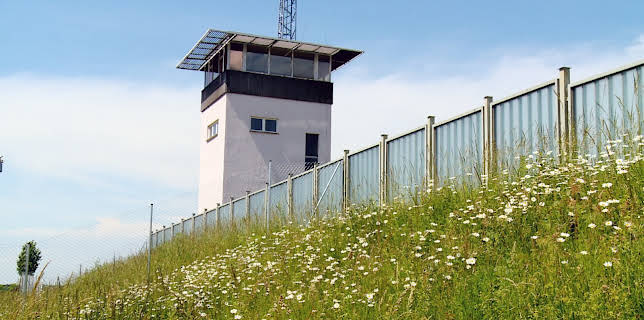 00:00: Lost Places - Schicksalsorte der deutschen Teilung | ZDFinfo | 11/21 2025
