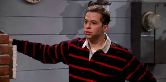 21:25: Two and a Half Men (S1 E2) (S1) | Kanal 9 | 12/8 2025