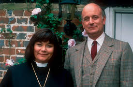 The Vicar of Dibley, Season 1: Community Spirit