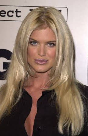 Victoria Silvstedt as 