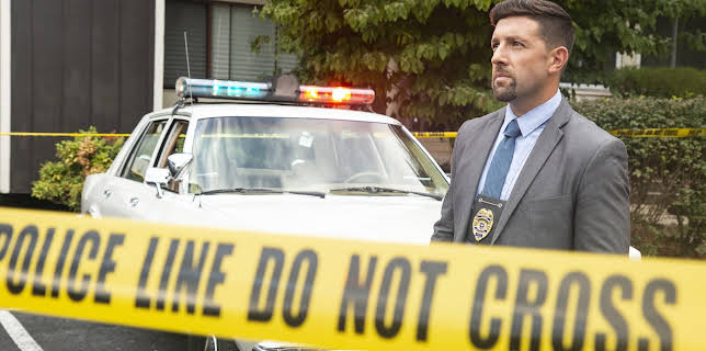 22:00: Dead of Night (S2 E1) (S2) | Investigation Discovery | 11/13 2025