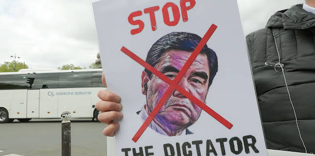 18:45: Inside Turkmenistan - Gas und Größenwahn | ZDFinfo | 11/28 2025