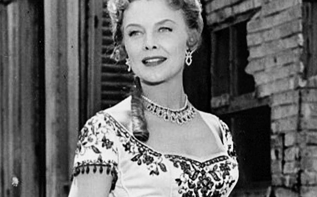 Frances Bergen