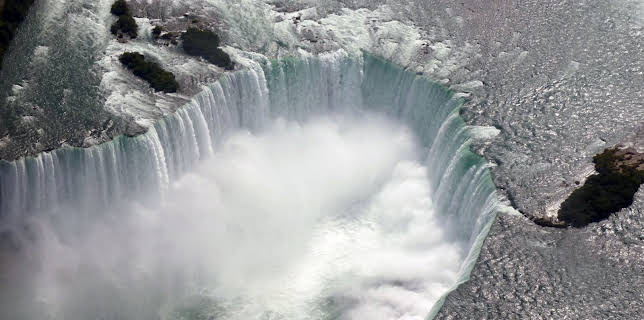 10:40: Faszination Kanada: Ontario - Land des schönen Wassers | 3SAT | 12/19 2025