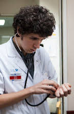 Vincent Lacoste som Gary (voice)