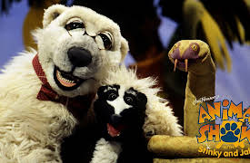 Jim Henson's Animal Show: Featuring: Rattlesnake, Skunk.